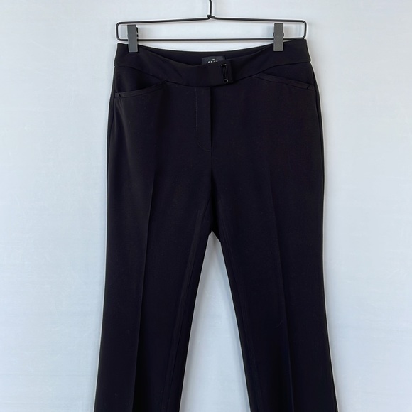 - WHBM The Slim Boot cut Pant Black 0 Short - Picture 3 of 13